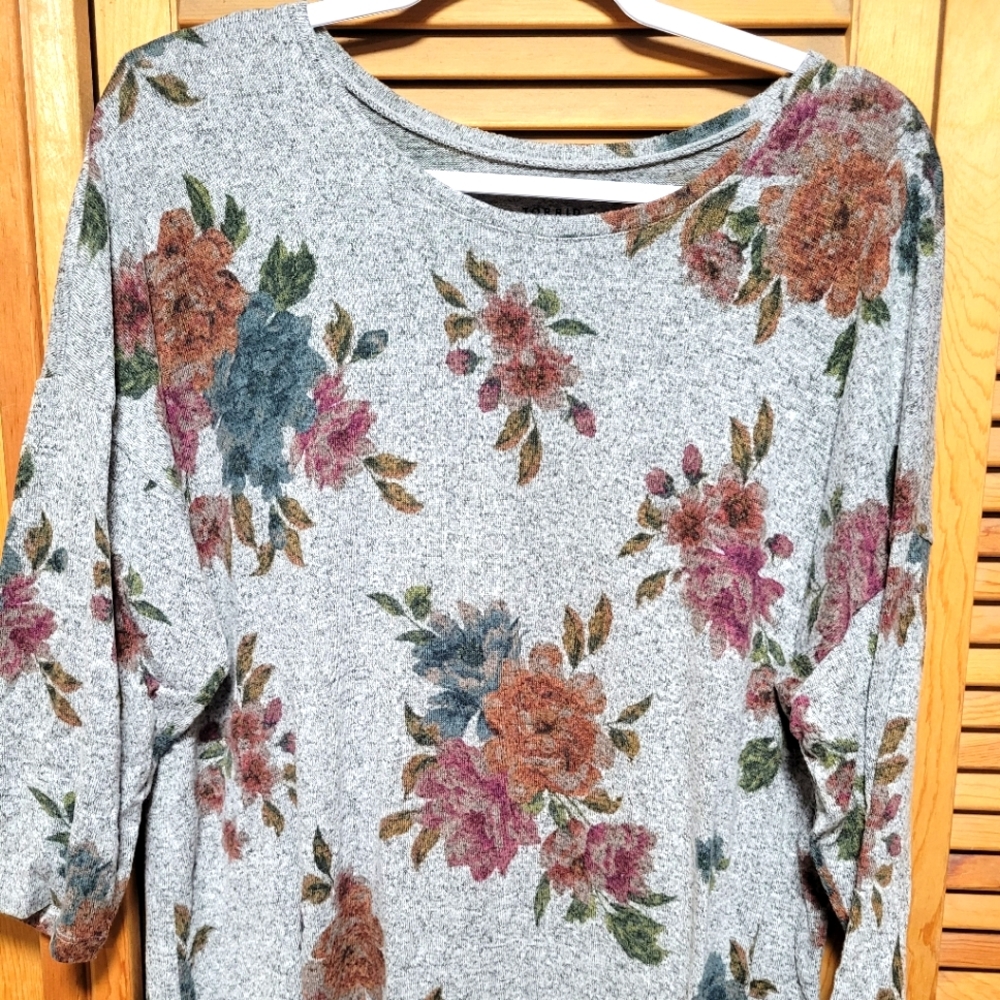 Soft 3/4 sleeve tee